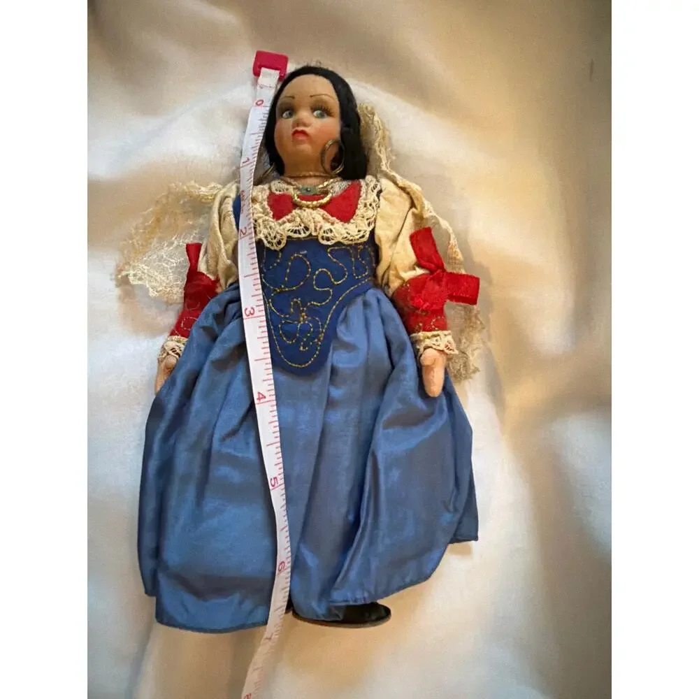 Vintage Spanish Souvenir Doll Felt Face Cloth Body Lace Mantilla Poseable 10